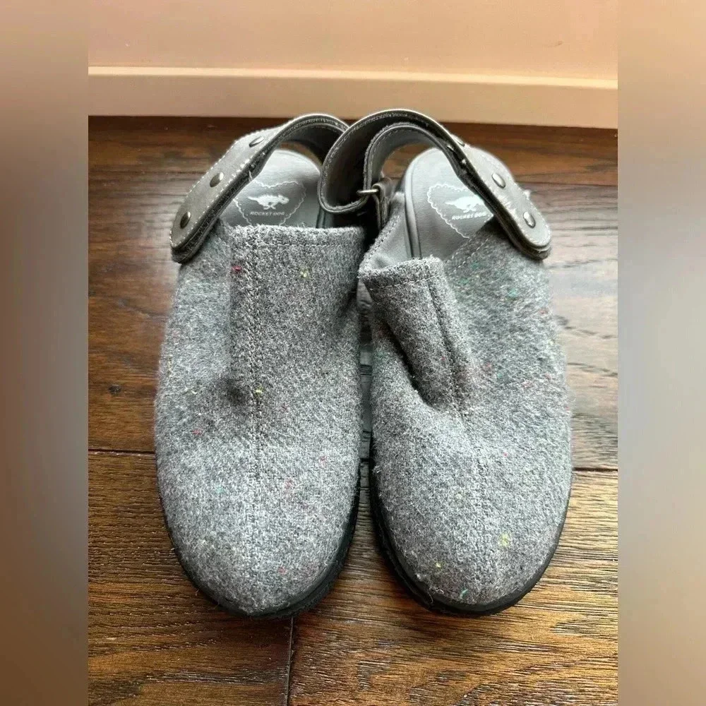 Rocket Dog Grey Platform Clog- Size 6.5 Womens